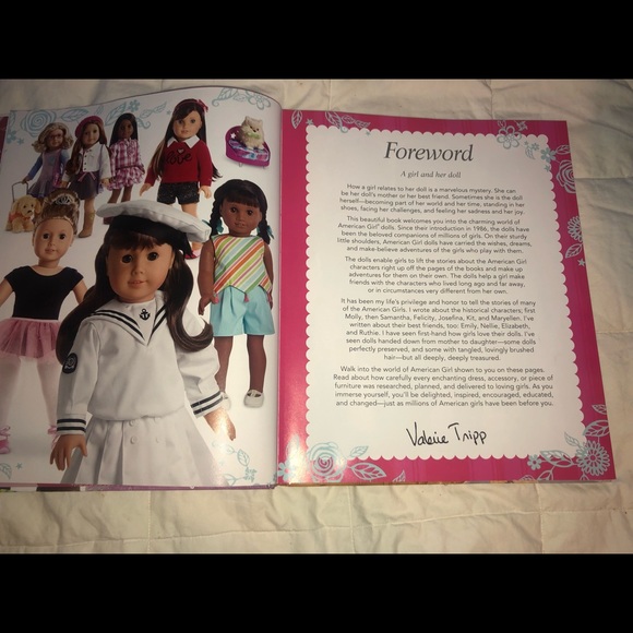 American Girl Large Picture Book❗️A Celebration Story❗️ Beautiful book❗️ 📕🥰 - Picture 11 of 16